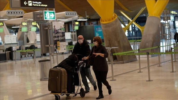 Diario HOY | España suspenderá los vuelos de Sudáfrica y Botsuana por la nueva variante