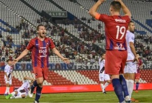 Elevan a juicio oral el caso del futbolista Hernán Novick | Ñanduti
