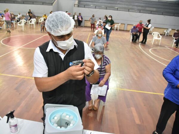 Porcentaje de vacunados es bajo y son más de 1 millón los adultos que aún no fueron inmunizados, dijo Salud
