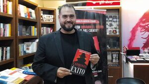 Presentaron libro “Los ladrones del éxito” de Adolfo Agüero Esgaib