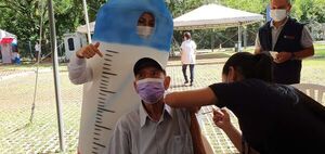 Inician campaña “Pongo mi brazo por Alto Paraná” para aumentar nivel de cobertura de vacunación  - ABC en el Este - ABC Color