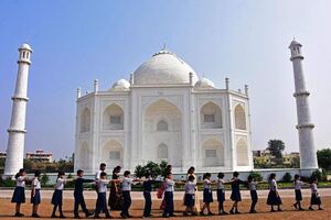 Un indio construye copia del Taj Mahal en señal de amor a su esposa - Mundo - ABC Color