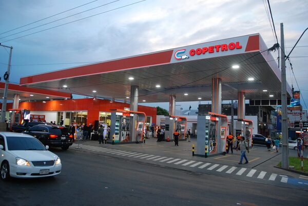 Copetrol, Banco Itaú y Billetera Personal ofrecen 20% de descuento en carga de combustibles | Ñanduti