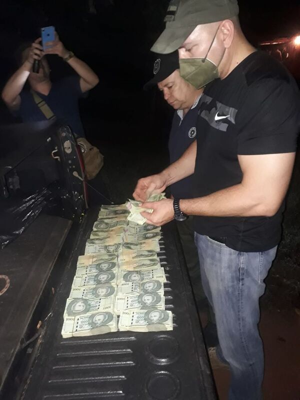 Triple crimen en Santaní: Policía Nacional seguirá con trabajos de búsqueda de prófugo Cleomar Neves - Periodísticamente - ABC Color
