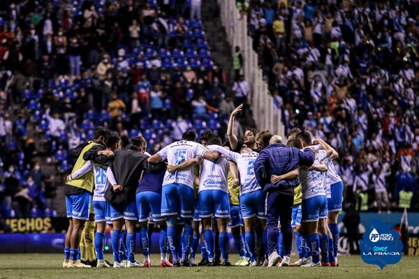 El Puebla de Antony Silva saca ventaja en los 'cuartos' de la liga mexicana