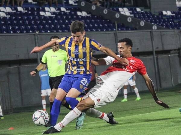 Faltó la emoción del gol en Sajonia - APF