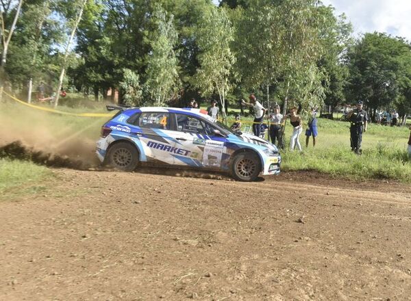 Domínguez lidera al finalizar la etapa uno - Automovilismo - ABC Color