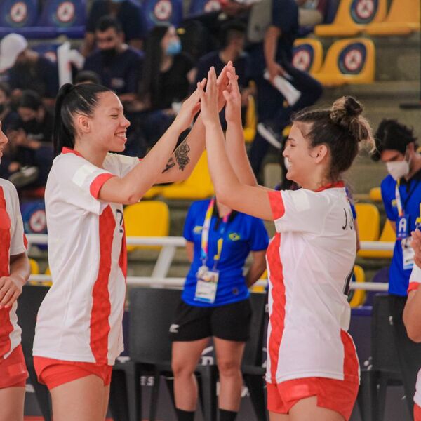 Las Guerreras buscan la final - Polideportivo - ABC Color