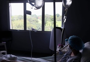 Joven trasplantada de médula de ósea recibe alta médica | Ñanduti