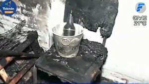 Mujer sufre graves quemaduras tras incendio en su vivienda | Noticias Paraguay