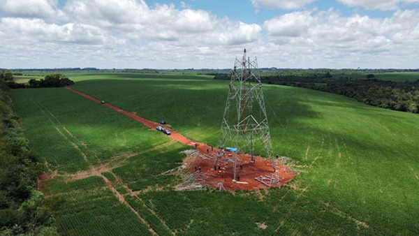 Inician montaje de torres de transmisión de Itaipú para disponer de 100% de potencia que corresponde a Paraguay | DIARIO PRIMERA PLANA