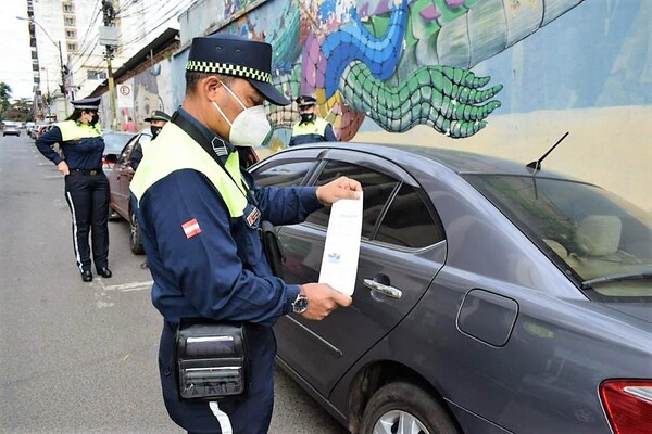 Alevoso manoseo de intendente y PMT a desamparados contribuyentes confundidos con pavos de Navidad – La Mira Digital