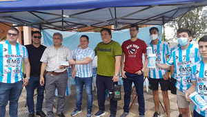 Con el apoyo de la gobernación la selección Villarriqueña de futsal parte rumbo a las finales - Noticiero Paraguay