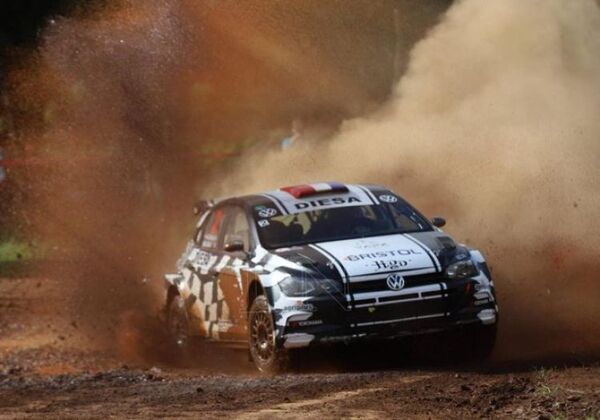 Rally Trans Itapúa: Fiesta total con Domínguez como líder