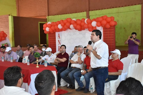 Hugo Velazquez intensifica gira por el interior del país - El Trueno