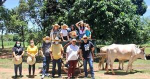La Nación / Operadores de turismo del Brasil recorren Paraguay en busca de negocios y contactos