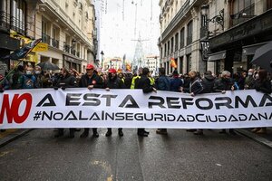 Miles de policías marcharon en Madrid contra el Gobierno de Pedro Sánchez