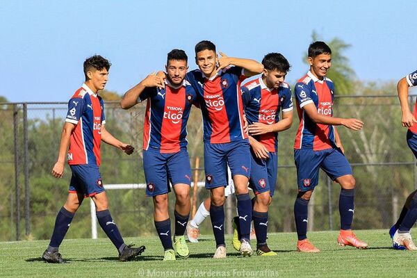 Cambio de timón en la Sub 16 - Fútbol - ABC Color