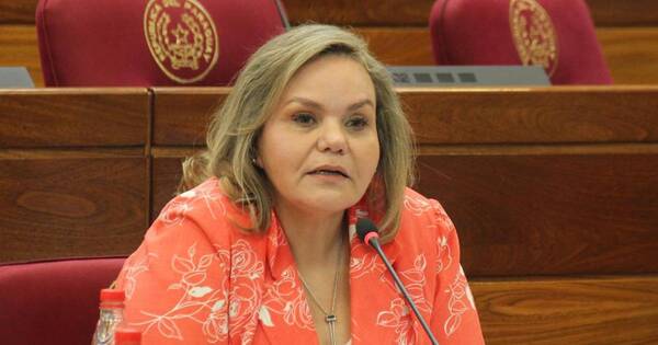 La Nación / Convertir a hurreros en diplomáticos costará G. 35.000 millones