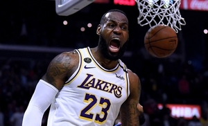 Castigan con 15.000 dólares a LeBron James por celebrar con un “gesto obsceno” - Megacadena — Últimas Noticias de Paraguay