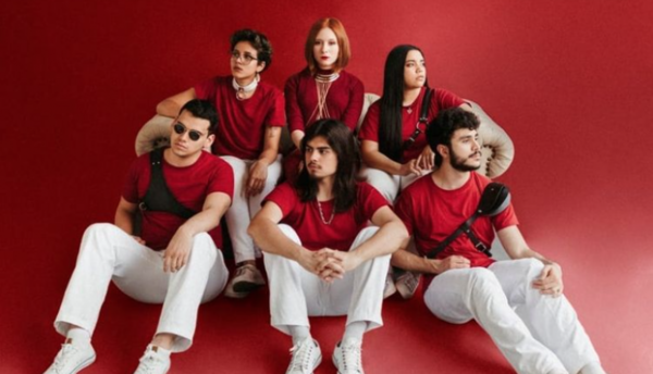 Diario HOY | "Soltar y conectar emociones": El 'Hilo Rojo' de Sofía Barudi y Porlobajo