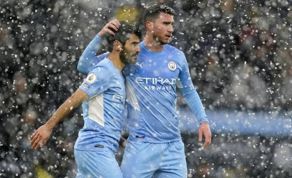 Diario HOY | El Manchester City sobrevive en la nieve
