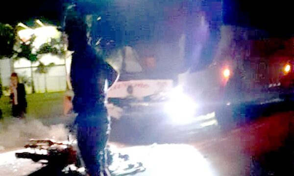 Motociclista muere tras choque frontal contra bus
