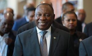 El presidente sudafricano dice que la prohibición de viajar no es una solución contra Ômicron