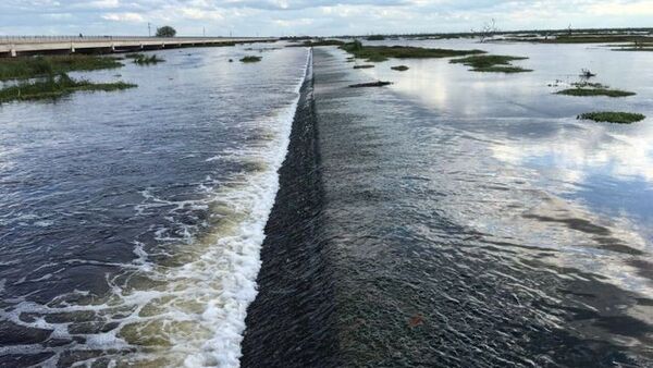 Buscan el cuerpo de un hombre que fue arrastrado por las aguas en el Chaco