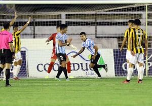 Guaraní empata contra Guaireña y pierde la punta del Clausura