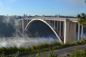 Brasil refuerza seguridad en el Puente de la Amistad - ABC en el Este - ABC Color