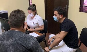 Policías raptaron a turista y le sacaron 600 dólares