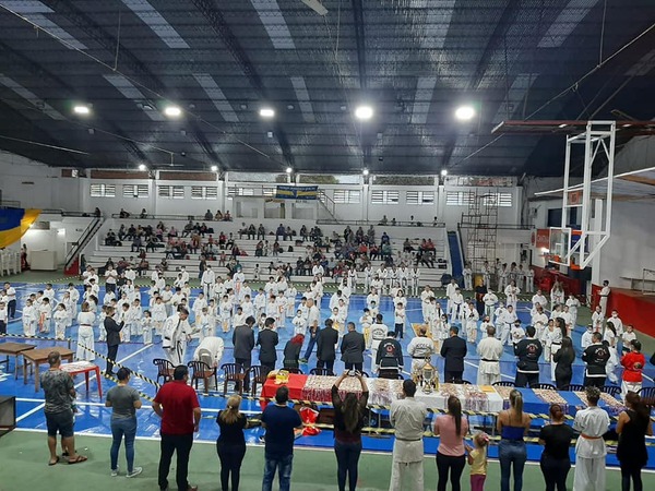 JORNADA FINAL DE COMPETICIÓN A NIVEL NACIONAL DE ARTES MARCIALES CUMPLIDA EN ENCARNACIÓN - Itapúa Noticias