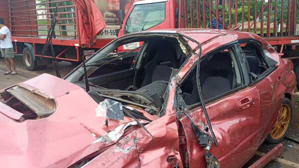 Accidente de tránsito deja cuantiosos daños materiales en Pacu Cua