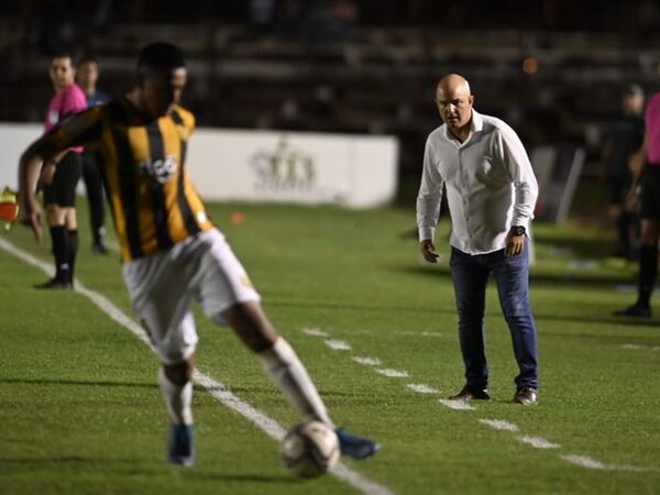 ¿Qué dijo Fernando Jubero sobre la suplencia de Fernández Cedrés? - Guaraní - ABC Color