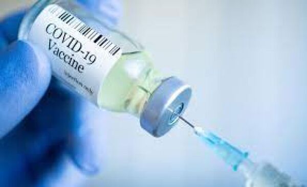Mañana se vencen unas 50 mil dosis: “Pedíamos la vacuna y hoy tenemos este riesgo”