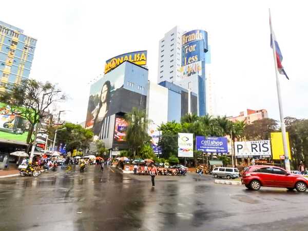 Comercio de Ciudad del Este AGONIZA