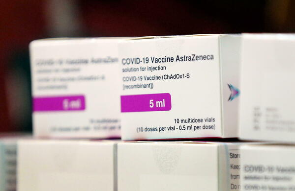 'Duele mucho': Este martes vencen 50 mil vacunas anti-COVID