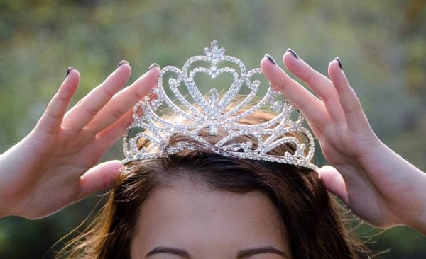 Diario HOY | Una candidata a Miss Universo da positivo de covid-19 al llegar a Israel
