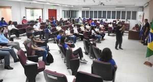 Estudiantes de colegios técnicos iniciaron pasantías supervisadas en ITAIPU
