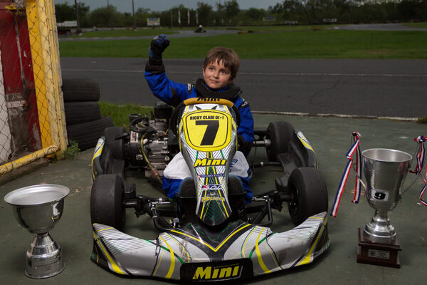 Paraguay participa en el campeonato Internacional de Karting en Beto Carrero, Brasil