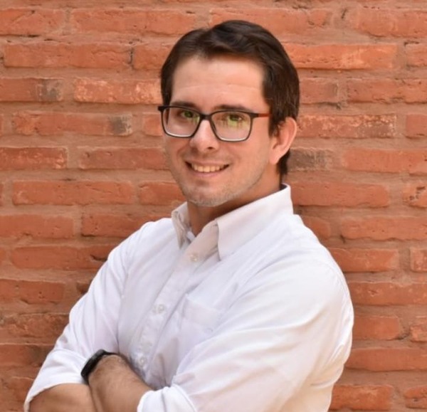 Funcionarios que defienden nueva ley hablan de "empresas familiares" en Cancillería - El Independiente