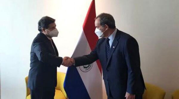 Euclides viaja a Chile para firmar acuerdos comerciales y de cooperación