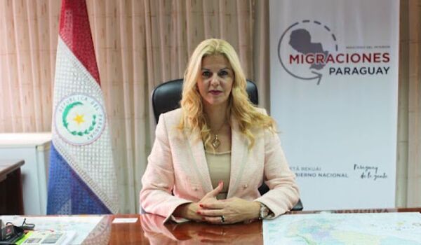 ¿Apriete político? Directora de Migraciones no entiende persecución de diputado oficialista