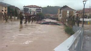 Inundaciones en el norte de España por los coletazos de la borrasca Arwen
