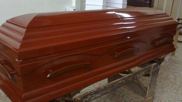 Viuda y padres de fallecido, en pleito por el difunto