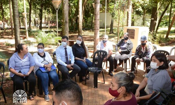 Municipalidad de CDE y MSPYBS coordinan vacunación contra el COVID-19 en los barrios – Diario TNPRESS