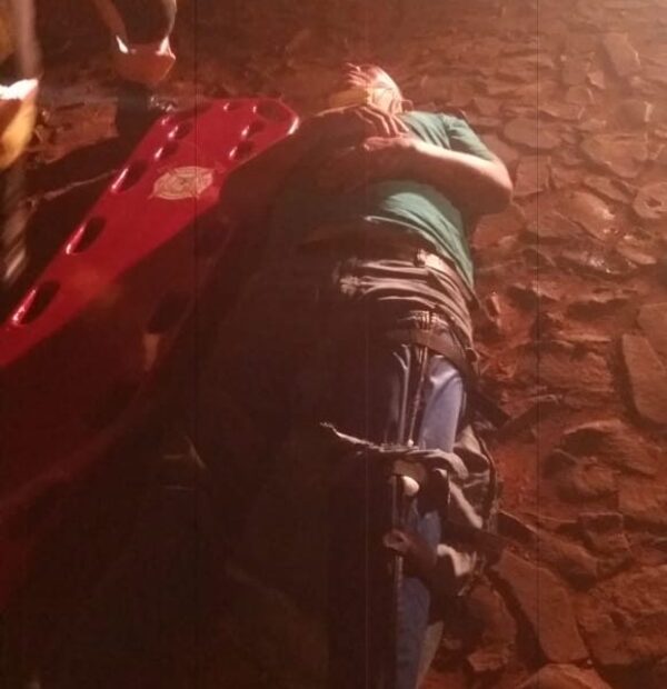 Choque de motocicletas deja un hombre herido