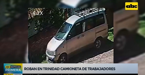Arquitecto sufre el robo de su camioneta en el barrio Trinidad