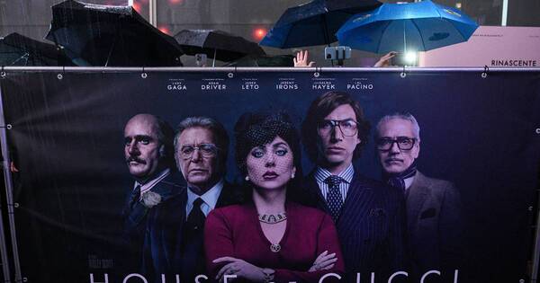 La Nación / Herederos de Gucci amenazan con demandar a la película del momento